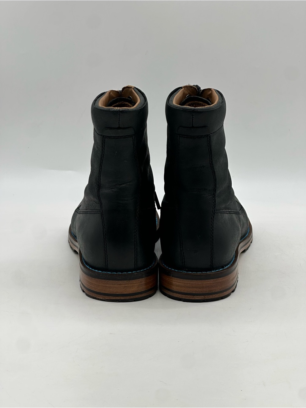 Merrell Wayfarer Boots. Size 8.5 - Picture 7 of 10